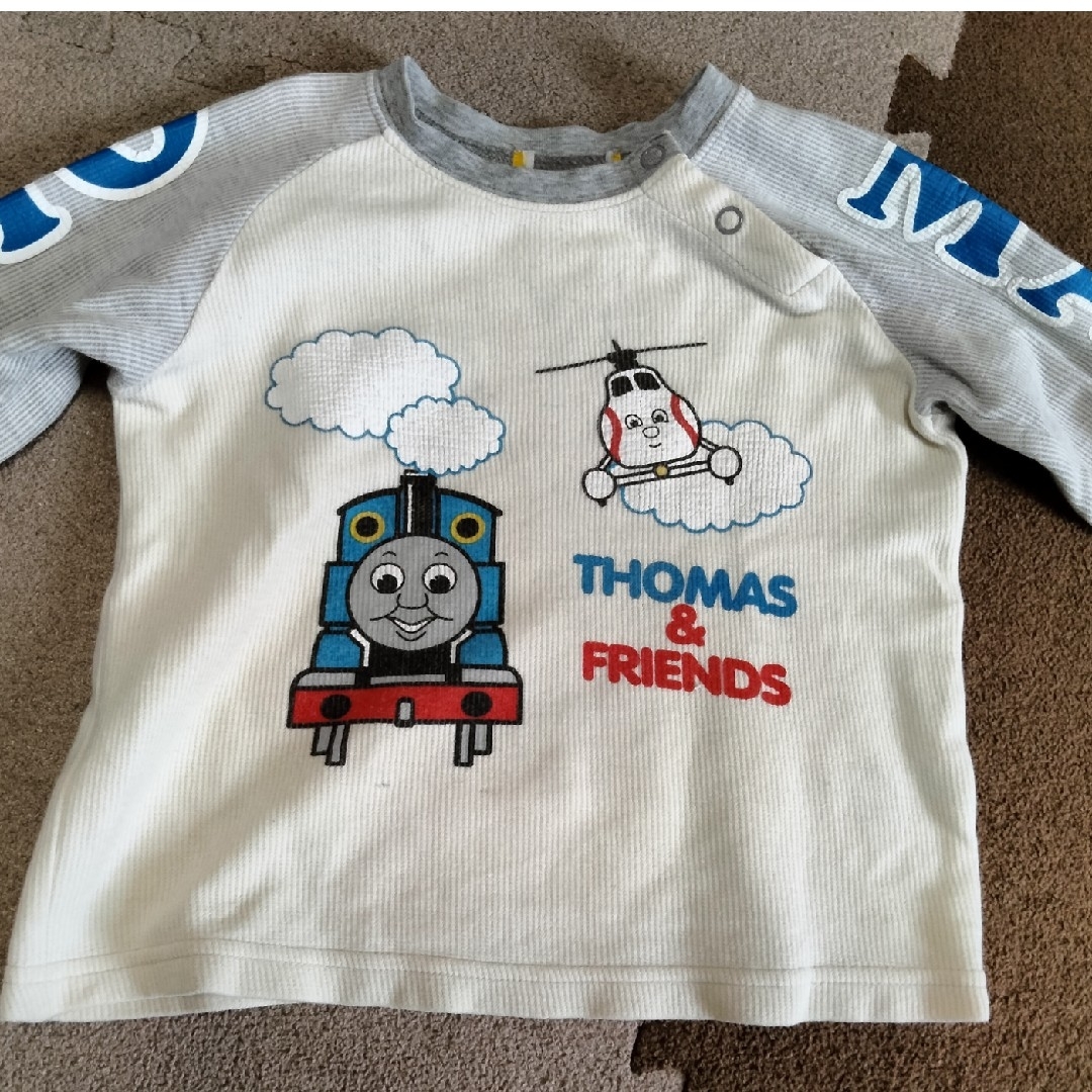 THOMAS(トーマス)のＨ＆Ｍ長ズボン　トーマスロンT　100　バラ売り可能 キッズ/ベビー/マタニティのキッズ服男の子用(90cm~)(Tシャツ/カットソー)の商品写真