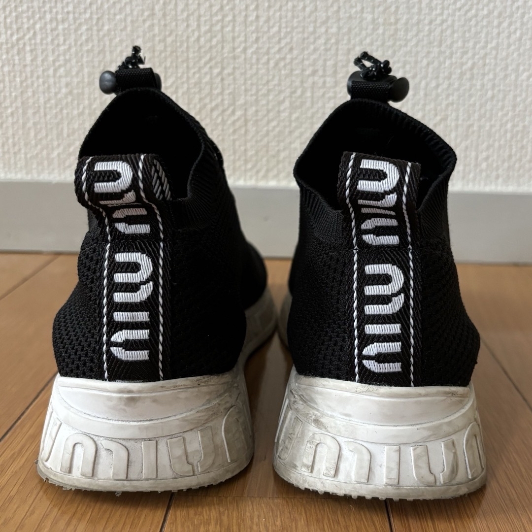 miumiu(ミュウミュウ)のmiumiu☆メッシュスニーカー レディースの靴/シューズ(スニーカー)の商品写真