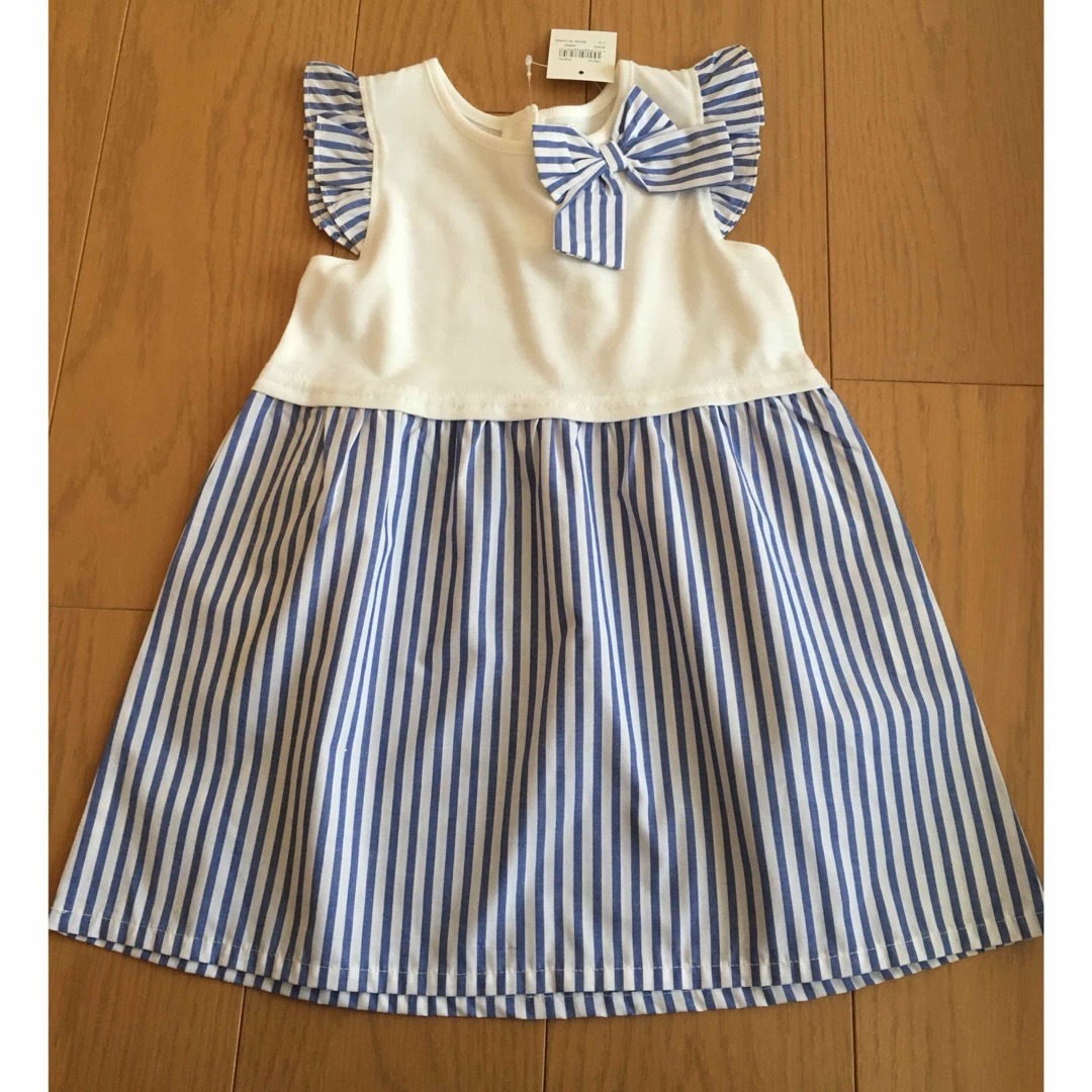 ワンピース　未使用　100 キッズ/ベビー/マタニティのキッズ服女の子用(90cm~)(ワンピース)の商品写真