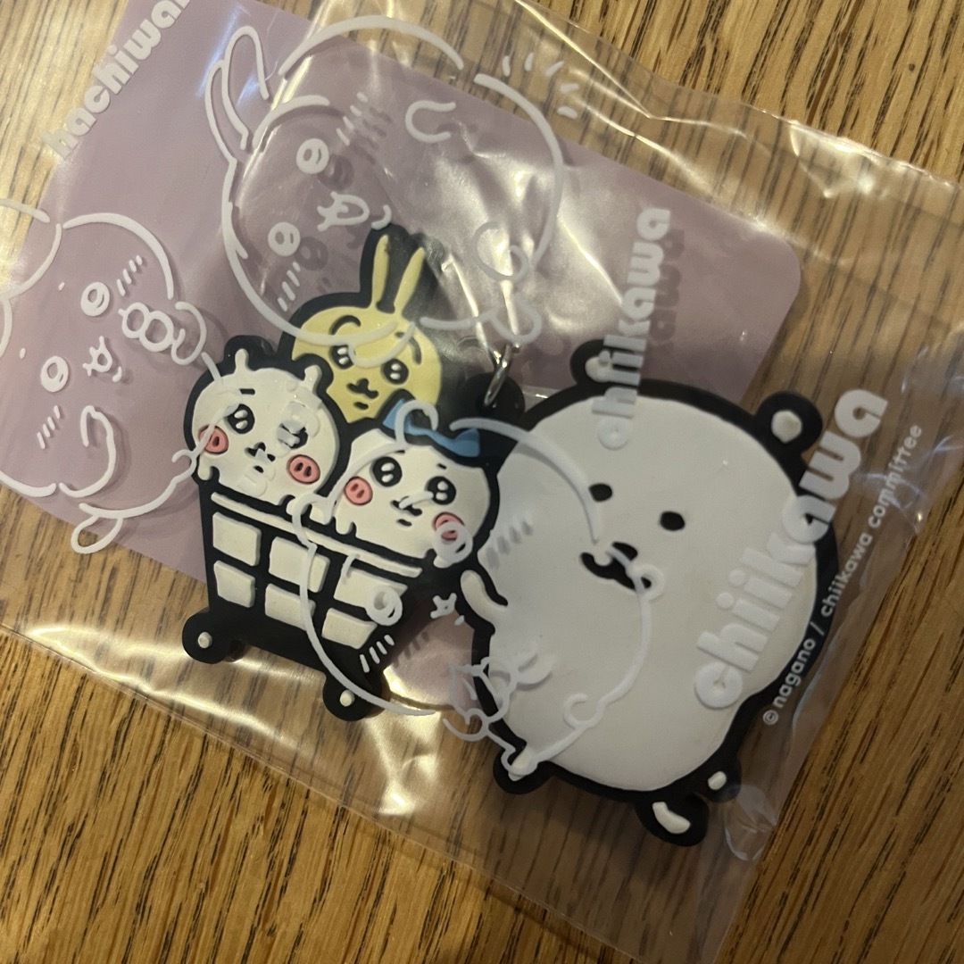 【ちいかわ】 エンタメ/ホビーのおもちゃ/ぬいぐるみ(キャラクターグッズ)の商品写真