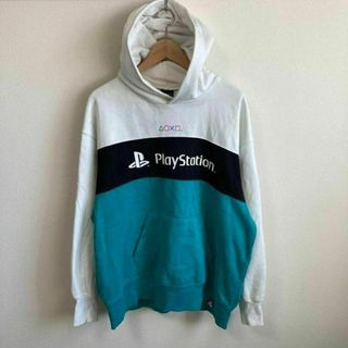 GU - GU PlayStation コラボ　プルオーバーパーカー　グリーン　黒　XL