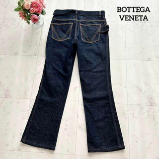 ボッテガヴェネタ(Bottega Veneta)の極美品 BOTTEGA VENETA インディゴ フレアデニムパンツ 40(デニム/ジーンズ)