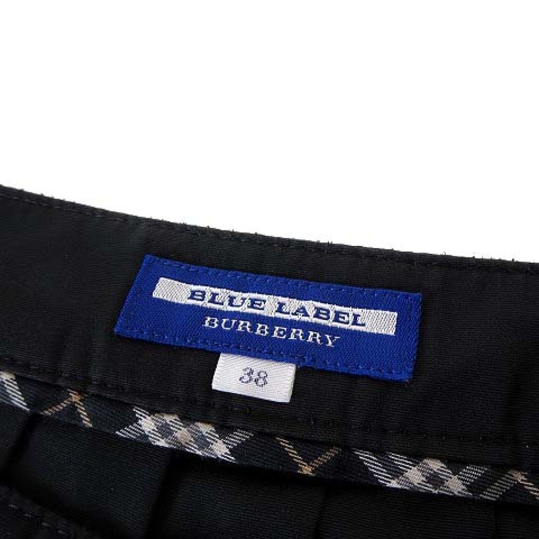 BURBERRY BLUE LABEL(バーバリーブルーレーベル)のバーバリーブルーレーベル スカート フレア ロゴ メタルボタン M 38 黒 レディースのスカート(ひざ丈スカート)の商品写真