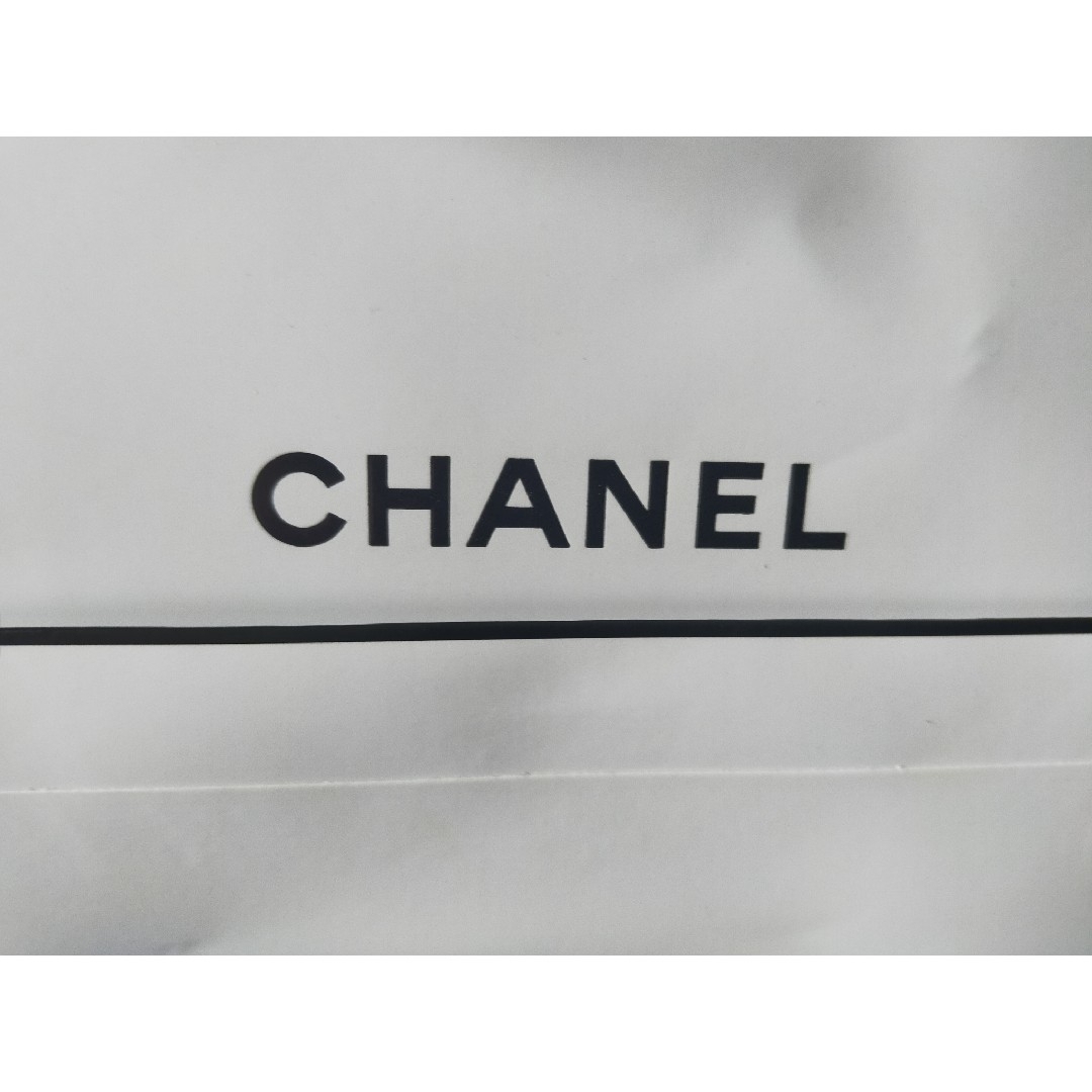 CHANEL(シャネル)のCHANEL シャネル ショッパー 3枚ｾｯﾄ 紙袋 手提げ ギフトラッピング レディースのバッグ(ショップ袋)の商品写真