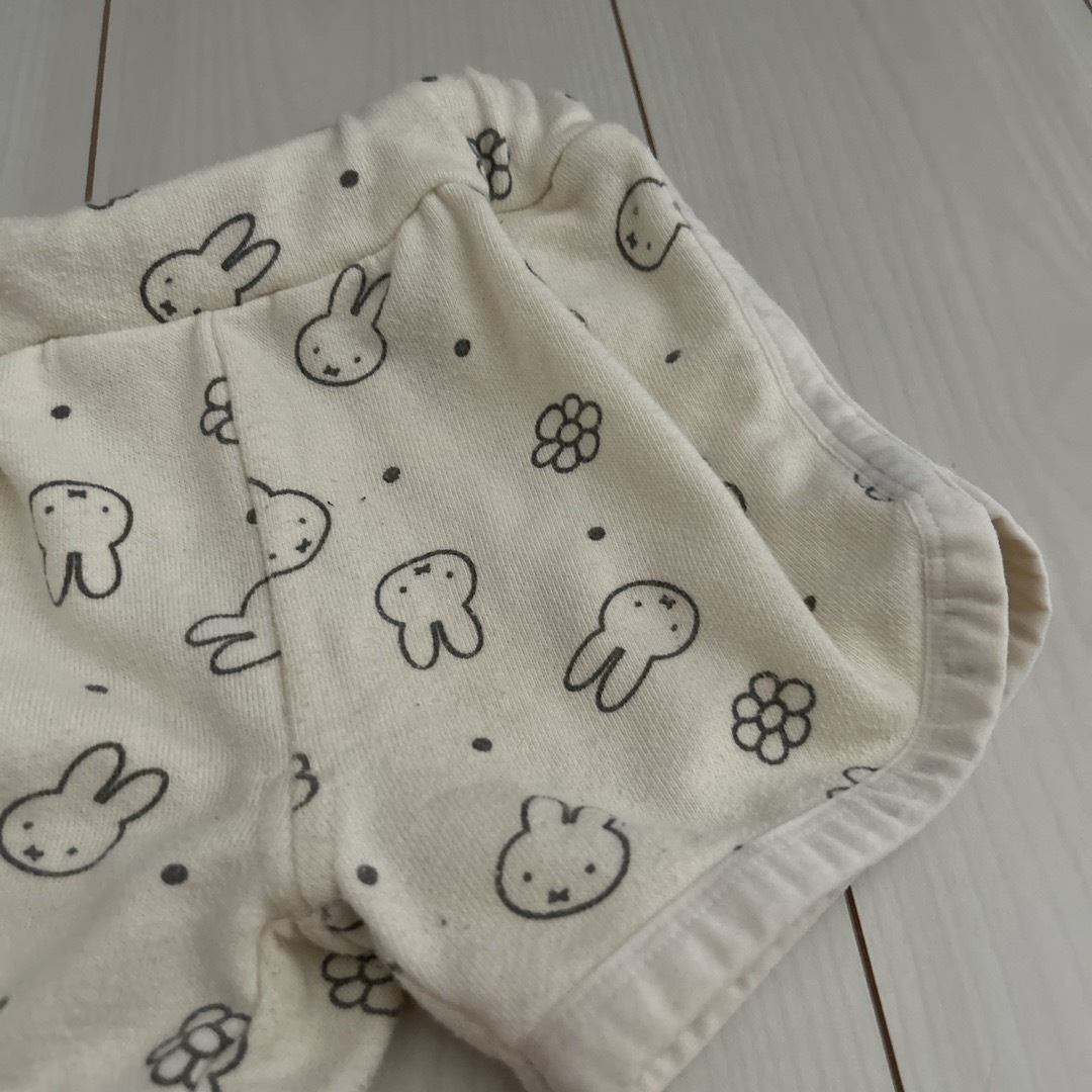 しまむら(シマムラ)の90センチ　miffy キッズ/ベビー/マタニティのキッズ服女の子用(90cm~)(Tシャツ/カットソー)の商品写真