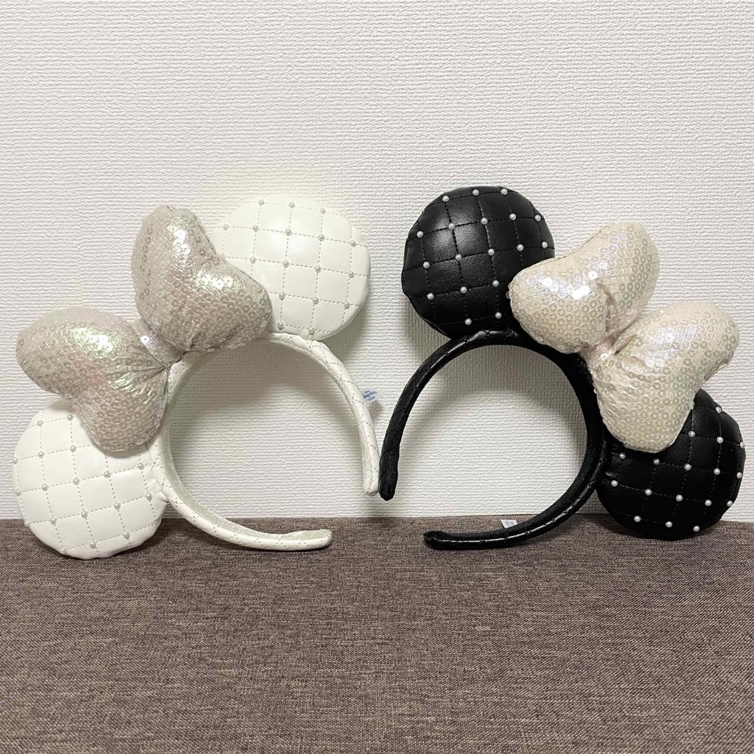 Disney(ディズニー)のディズニー ミニー カチューシャ パール スパンコール キルティング レザー レディースのヘアアクセサリー(カチューシャ)の商品写真