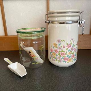 パイレックス(Pyrex)の保存容器　2種　まとめ売り(容器)