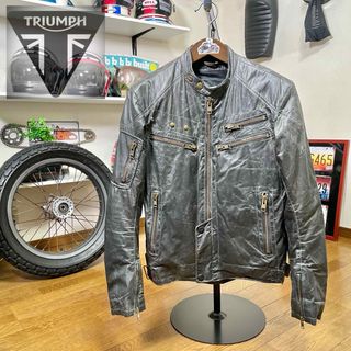 TRIUMPH トライアンフ ワックスコットンジャケット ブラック/48（L相当(装備/装具)