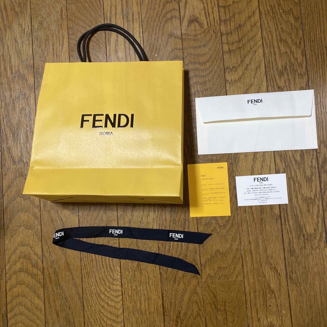 FENDI(フェンディ)のFENDIショップ袋など。 レディースのバッグ(ショップ袋)の商品写真