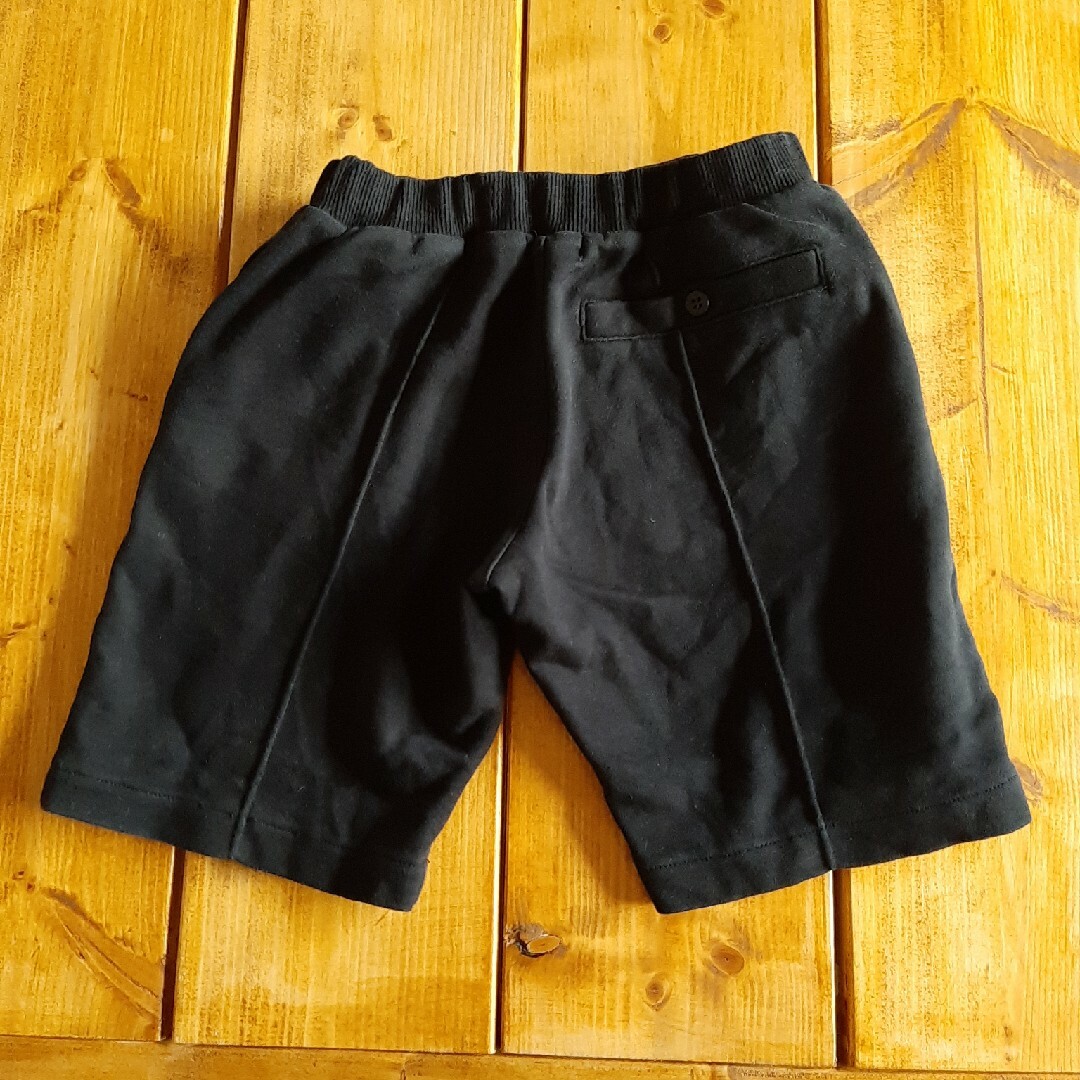 COMME CA DU MODE(コムサデモード)のハーフパンツ　110 黒　コムサ キッズ/ベビー/マタニティのキッズ服男の子用(90cm~)(パンツ/スパッツ)の商品写真