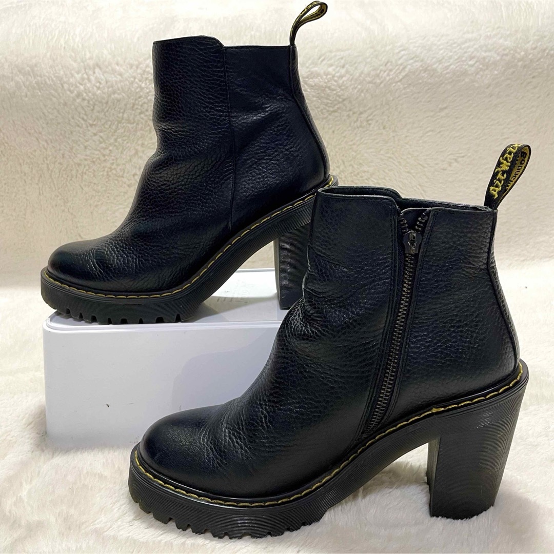 Dr.Martens(ドクターマーチン)のドクターマーチン MAGDALENA シボ革 厚底 ショートブーツ レディースの靴/シューズ(ブーツ)の商品写真