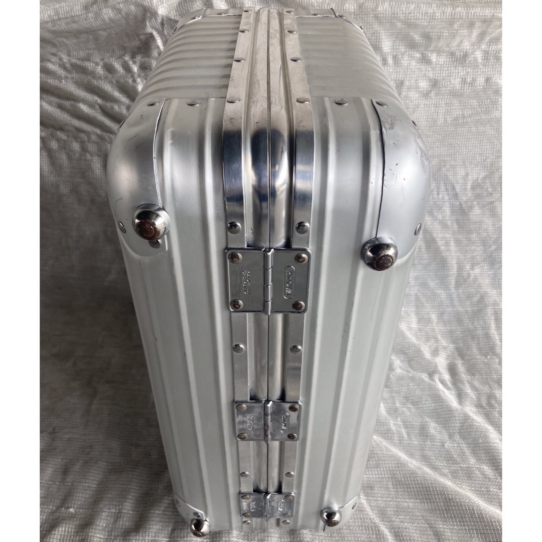 RIMOWA(リモワ)の希少、廃盤リモワ　アルミビンテージトランクの商品です。 メンズのバッグ(トラベルバッグ/スーツケース)の商品写真