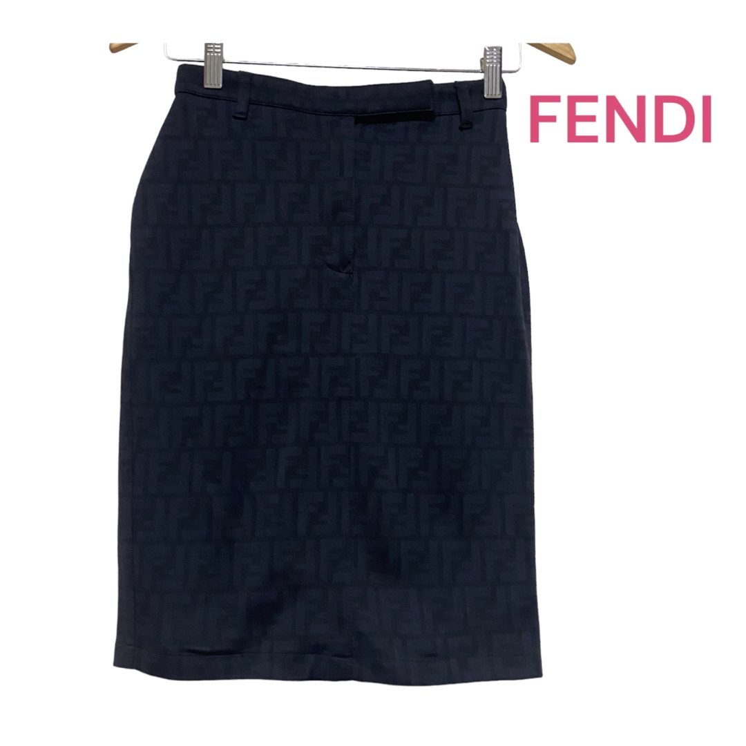 FENDI(フェンディ)の●【美品】FENDI フェンディ/スカート/ズッカ柄/ナイロン● レディースのスカート(ひざ丈スカート)の商品写真