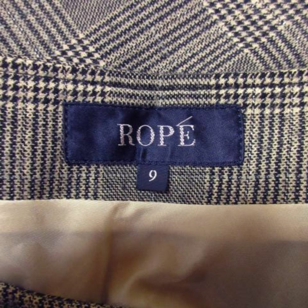 ROPE’(ロペ)のロペ スカート フレア ひざ丈 チェック 9 グレー 210716YH8A レディースのスカート(ひざ丈スカート)の商品写真