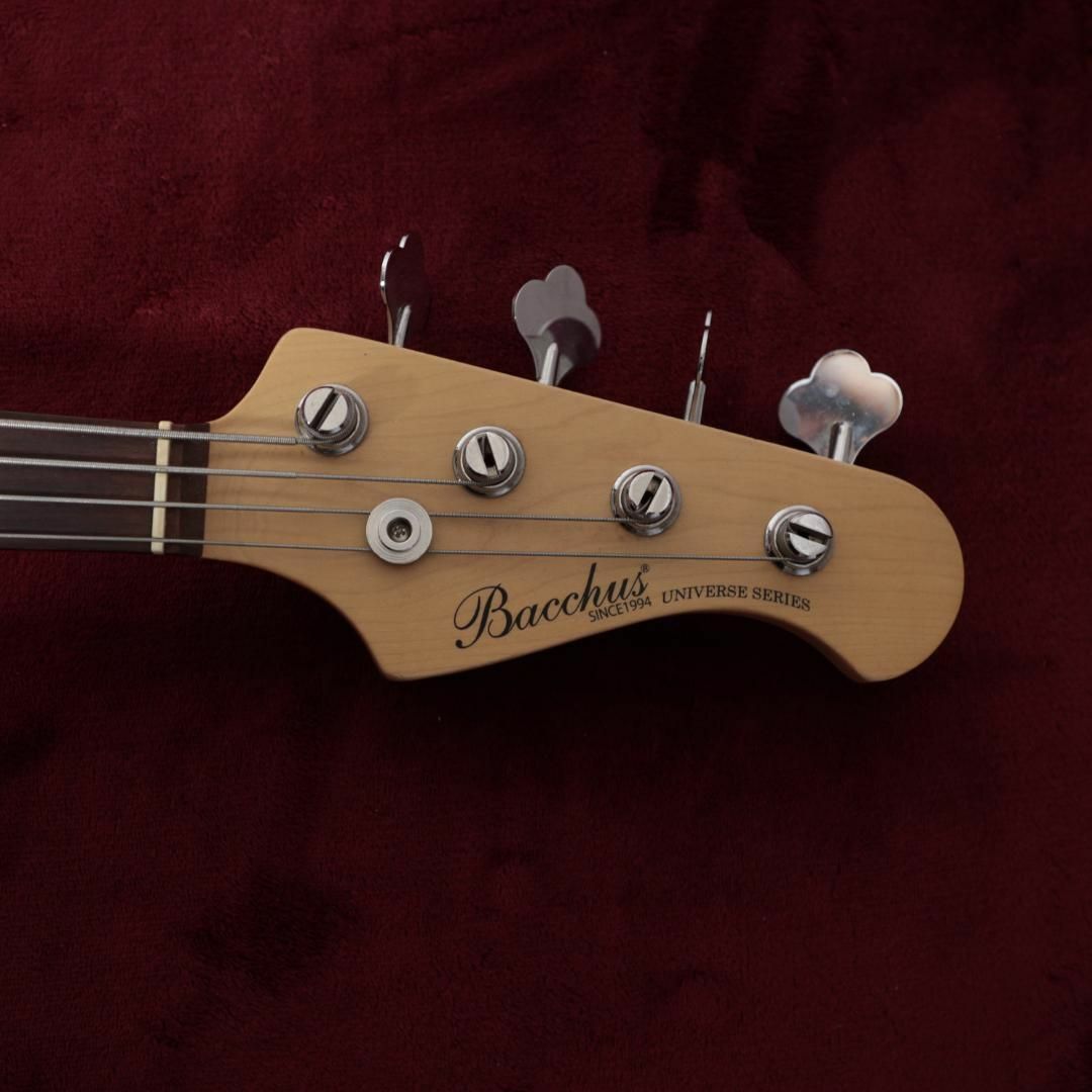 【7730】 Bacchus Jazz Bass 白 ×  鼈甲 バッカス 楽器のベース(エレキベース)の商品写真