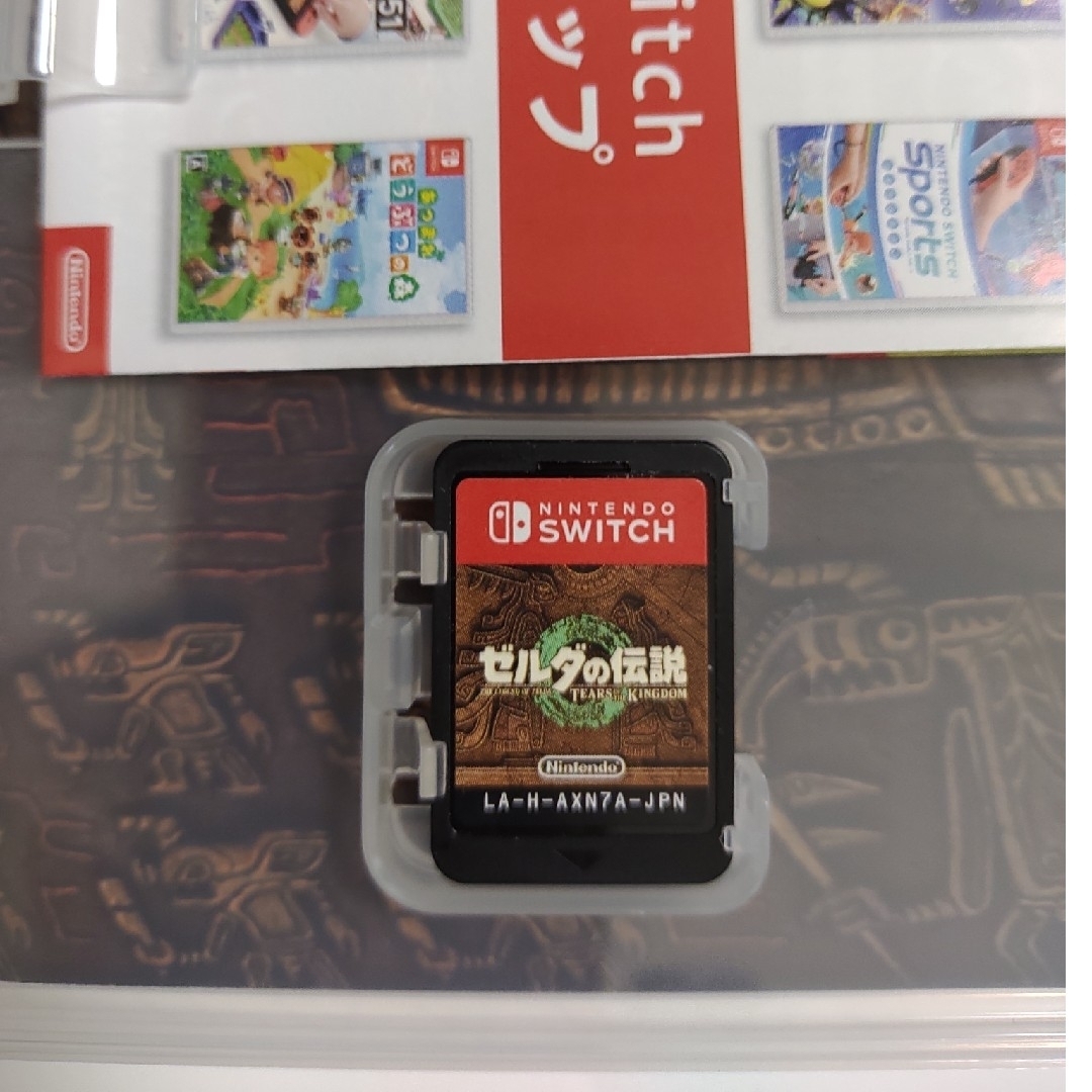 Nintendo Switch(ニンテンドースイッチ)のゼルダの伝説　ティアーズ オブ ザ キングダム エンタメ/ホビーのゲームソフト/ゲーム機本体(家庭用ゲームソフト)の商品写真