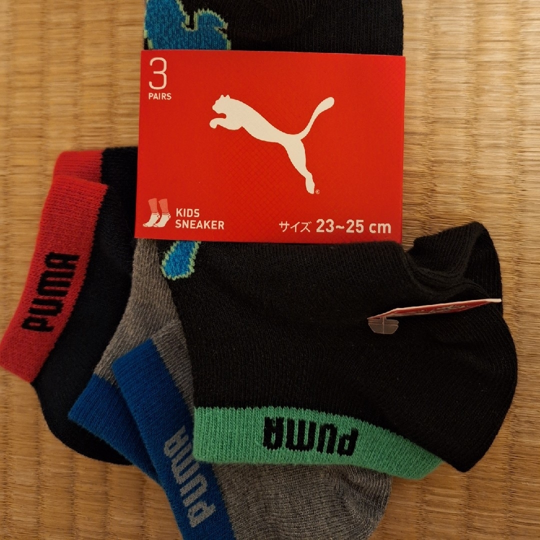 PUMA(プーマ)のPUMA 靴下 3足セット 23～25センチ キッズ/ベビー/マタニティのこども用ファッション小物(靴下/タイツ)の商品写真