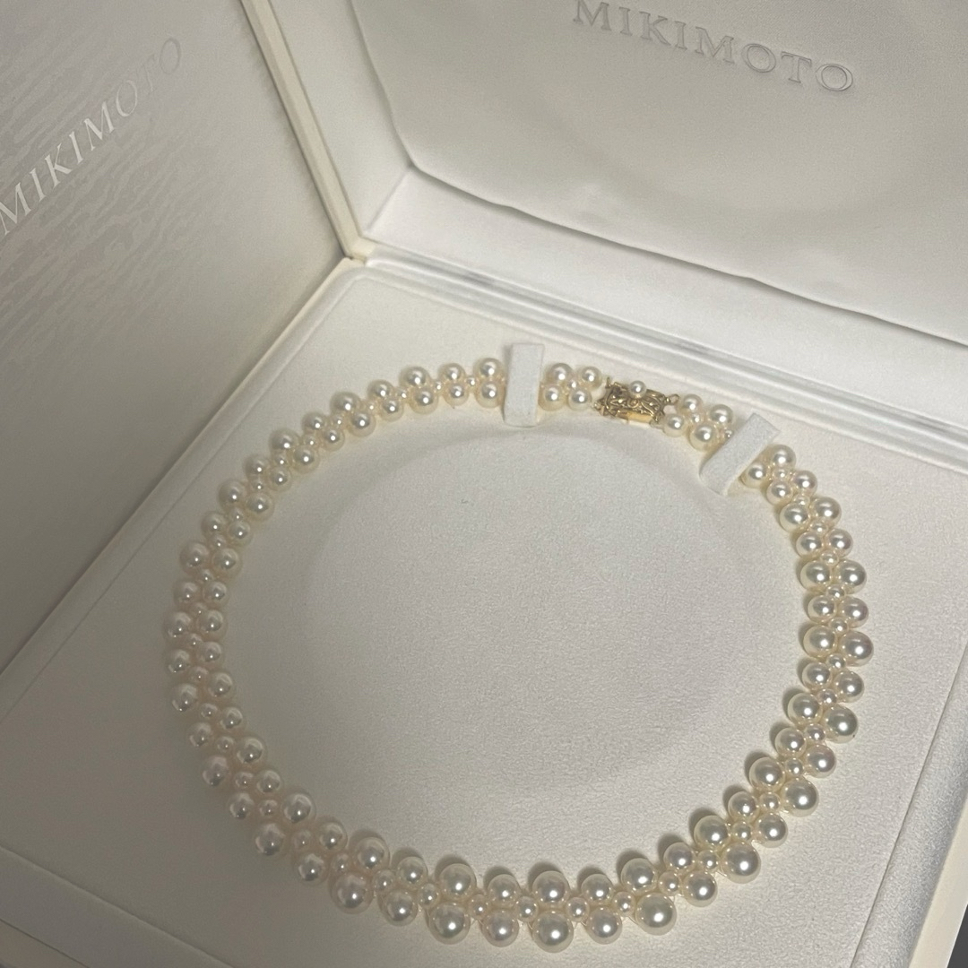 MIKIMOTO(ミキモト)の【極美品】ミキモトK18 3連編みパールネックレス7.5-4.5mm約42cm レディースのアクセサリー(ネックレス)の商品写真