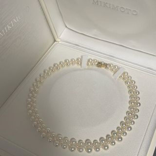 ミキモト(MIKIMOTO)の【極美品】ミキモトK18 3連編みパールネックレス7.5-4.5mm約42cm(ネックレス)