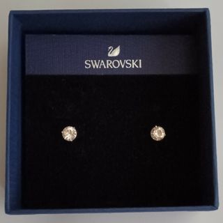 SWAROVSKI Solitaire ピアス