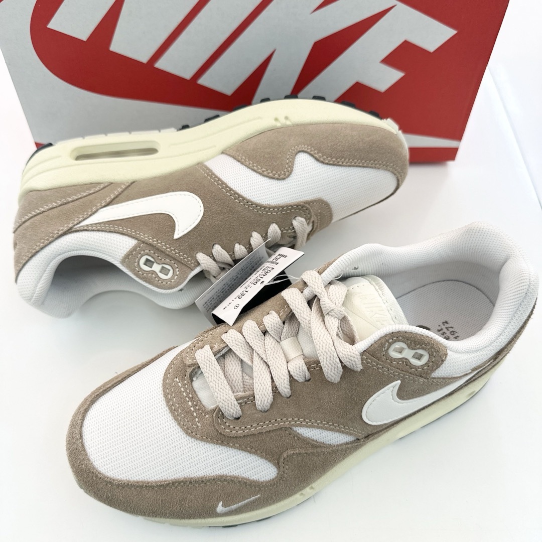 NIKE(ナイキ)のナイキ　エアマックス1 87 SE ハングル　AIRMAX1  新品　25cm レディースの靴/シューズ(スニーカー)の商品写真