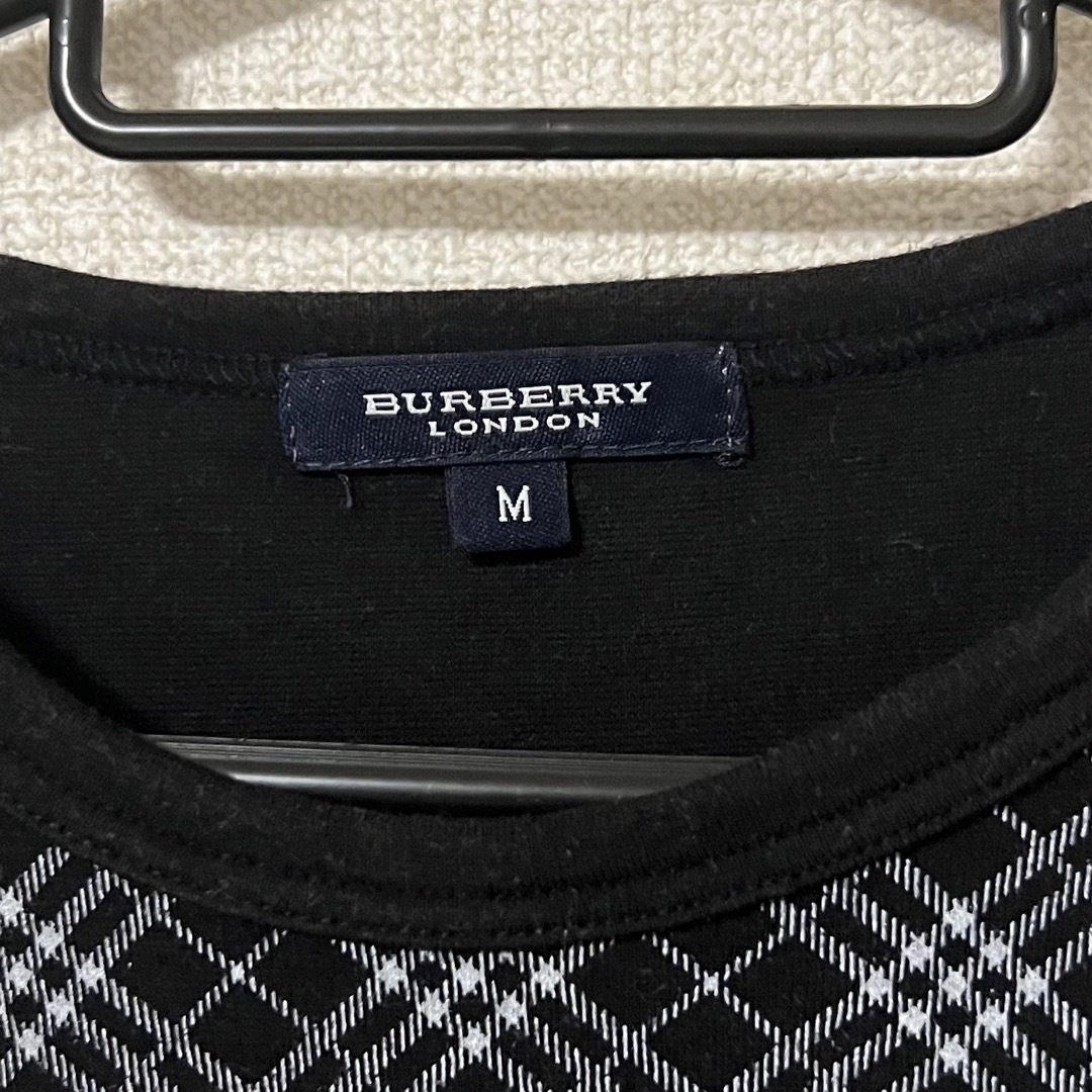 BURBERRY(バーバリー)の【美品】Burberry London  バーバリーロンドン　長袖　ブラック　M レディースのトップス(カットソー(長袖/七分))の商品写真