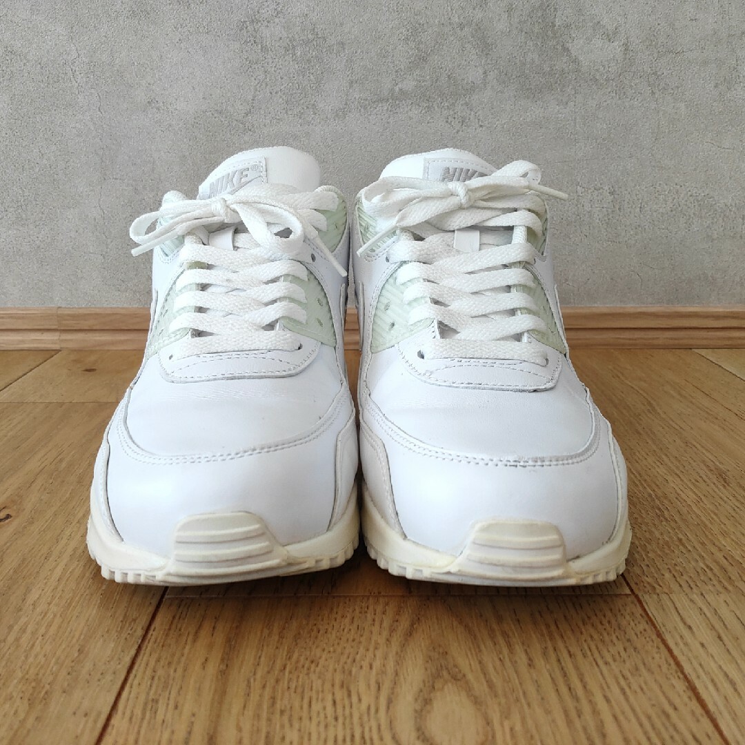 NIKE(ナイキ)のナイキ エアマックス 90 レザー NIKE AIR MAX 90 メンズの靴/シューズ(スニーカー)の商品写真