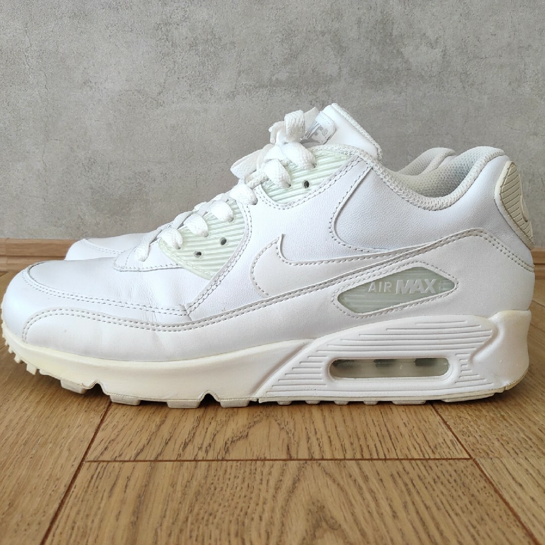 NIKE(ナイキ)のナイキ エアマックス 90 レザー NIKE AIR MAX 90 メンズの靴/シューズ(スニーカー)の商品写真