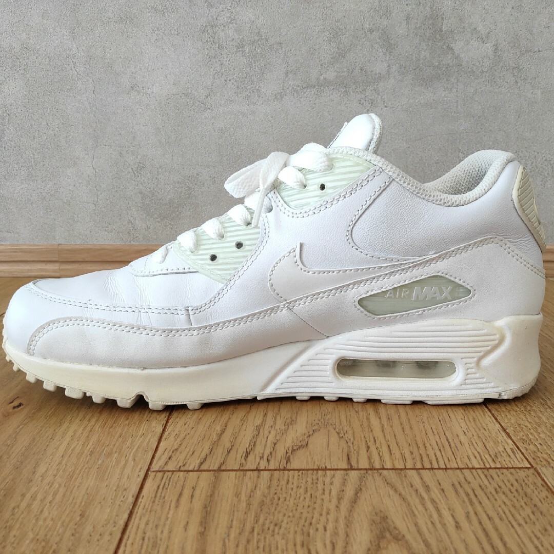 NIKE(ナイキ)のナイキ エアマックス 90 レザー NIKE AIR MAX 90 メンズの靴/シューズ(スニーカー)の商品写真