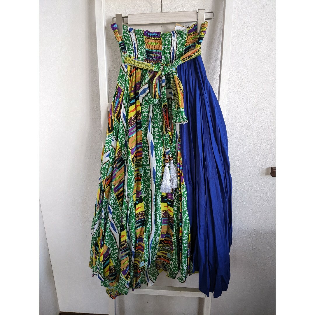 アミナ　切り替えスカート　BLUE レディースのスカート(ロングスカート)の商品写真