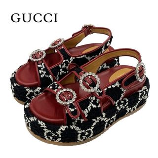 グッチ(Gucci)のグッチ GUCCI サンダル 靴 シューズ ビジュー GGロゴ プラットフォーム ツイード ブラック ボルドー(サンダル)