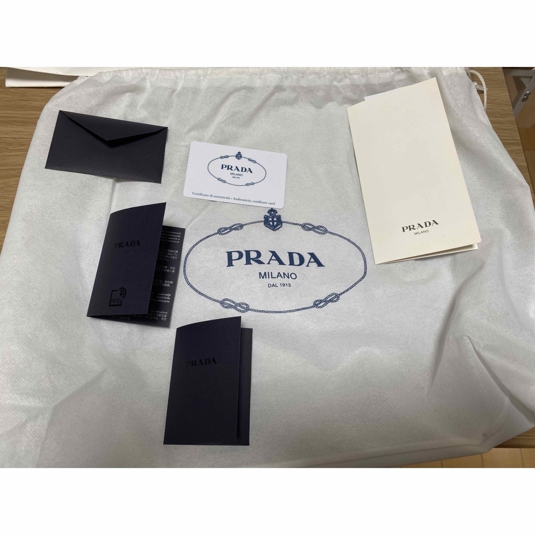 PRADA(プラダ)の【PRADA】BORSA A MANO 2wayショルダーナイロンバック レディースのバッグ(ハンドバッグ)の商品写真