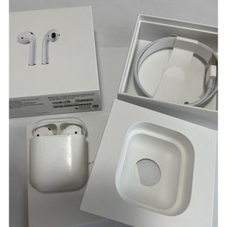 アップル(Apple)のAPPLE  AirPods 欠陥あり(ヘッドフォン/イヤフォン)