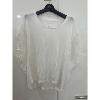 ナイキ(NIKE)のnike Tシャツ(Tシャツ/カットソー(半袖/袖なし))