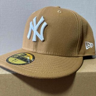 ニューエラー(NEW ERA)のニューエラ　59FIFTY ニューヨークヤンキース　ライトブラウン ベージュ(キャップ)