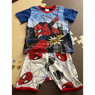 スパイダーマン　パジャマ120センチ