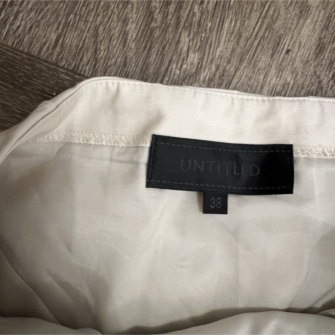UNTITLED(アンタイトル)のアンタイトル UNTITLEDフレアスカート ベージュ38 レディースのスカート(ひざ丈スカート)の商品写真