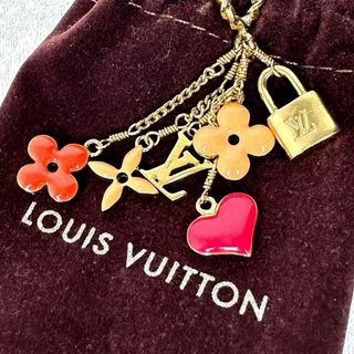 ルイヴィトン(LOUIS VUITTON)の【美品】ルイヴィトン　モノグラム　ネックレス　レザー　スウィート　箱付き(ネックレス)