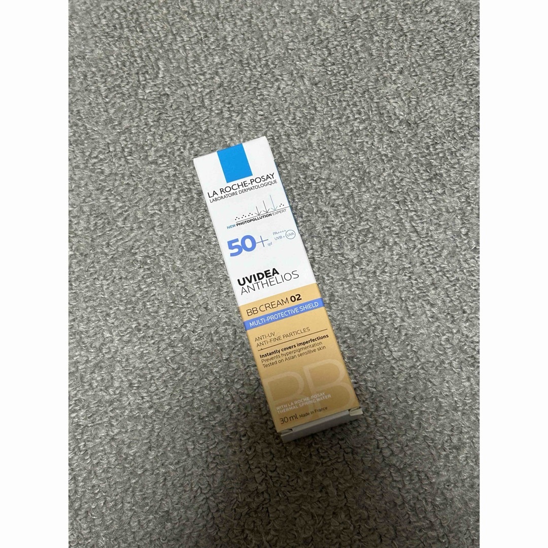LA ROCHE-POSAY(ラロッシュポゼ)のラロッシュ UVイデア XL プロテクションBB 02 コスメ/美容のベースメイク/化粧品(BBクリーム)の商品写真