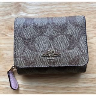 コーチ(COACH)のcoach コーチ　折り財布　シグネチャー　ピンク　小銭入れ　コインケース(財布)