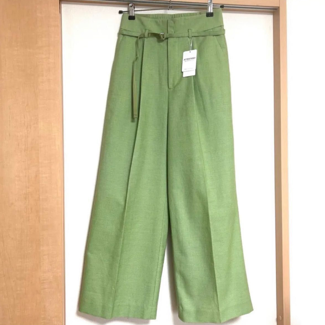 UNITED ARROWS green label relaxing(ユナイテッドアローズグリーンレーベルリラクシング)のコットン　タックワイドパンツ　イエナ　ノーリーズ　ルクールブラン　ナノユニバース レディースのパンツ(カジュアルパンツ)の商品写真