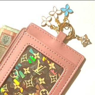 ルイヴィトン(LOUIS VUITTON)の⭐ミニ財布パスケース　LOUIS VUITTON　モノグラムトランプ１枚　財布㉛(パスケース/IDカードホルダー)