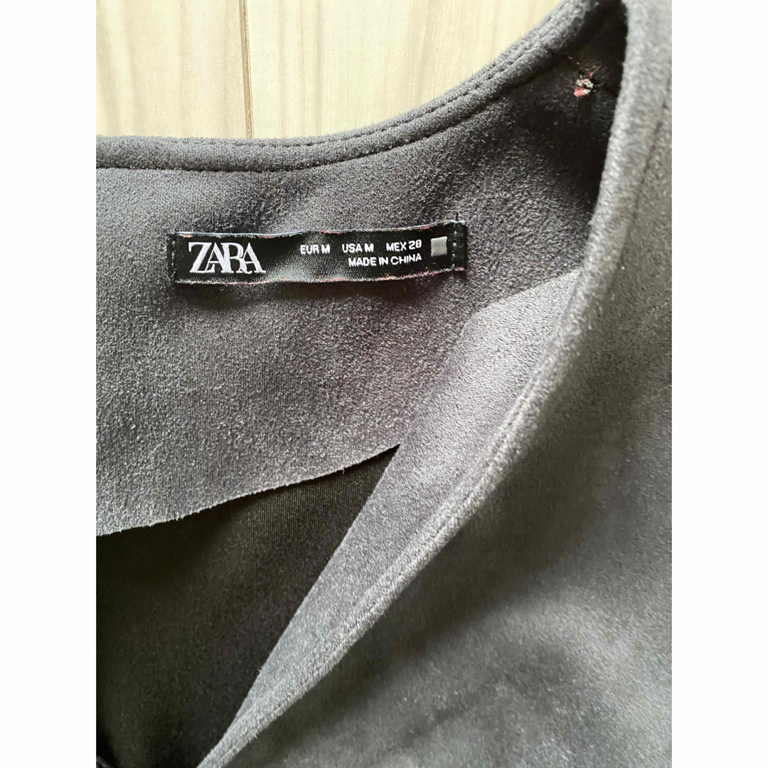 ZARA(ザラ)のZara グレーワンピース レディースのワンピース(ひざ丈ワンピース)の商品写真