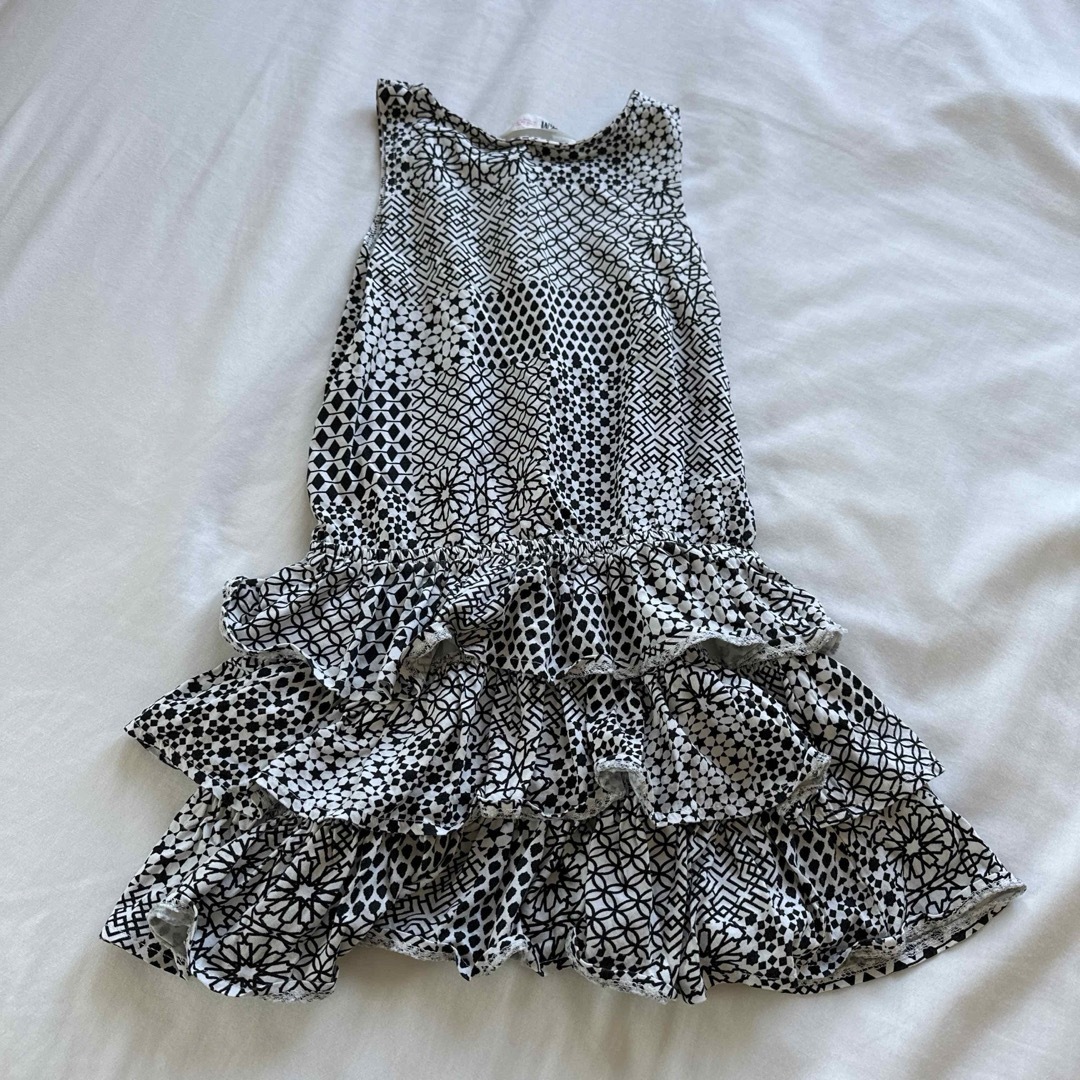 H&M(エイチアンドエム)のH&M キッズワンピース120cm キッズ/ベビー/マタニティのキッズ服女の子用(90cm~)(ワンピース)の商品写真