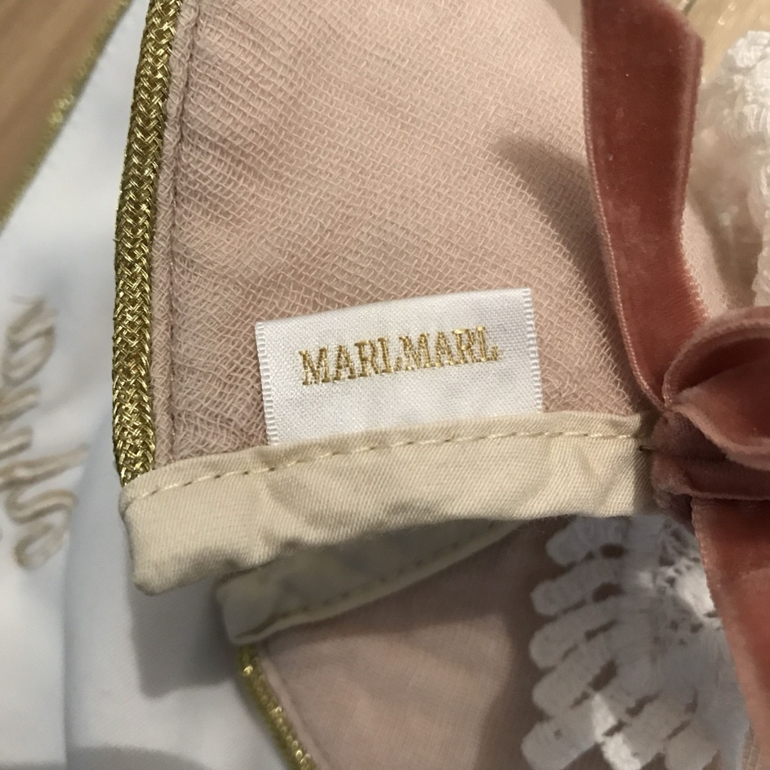 MARLMARL(マールマール)のレース　スタイ　MARLMARL 名前入りYua ゆあ キッズ/ベビー/マタニティのこども用ファッション小物(ベビースタイ/よだれかけ)の商品写真