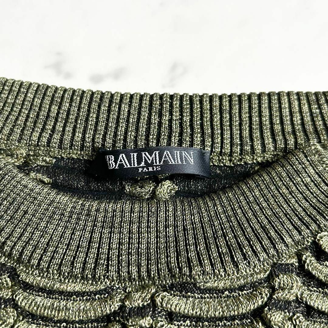 BALMAIN(バルマン)のBALMAIN ショルダーメタルボタンニット カーキ ウェーブ レディースのトップス(ニット/セーター)の商品写真