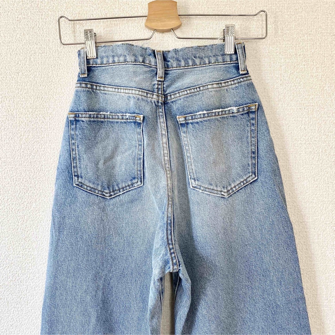 moussy(マウジー)のMOUSSY HW DAMAGE LOOSE STRAIGHT 24 BLU レディースのパンツ(デニム/ジーンズ)の商品写真