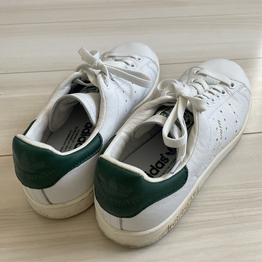 STANSMITH（adidas）(スタンスミス)のadidas スタンスミス　23.5 レディースの靴/シューズ(スニーカー)の商品写真