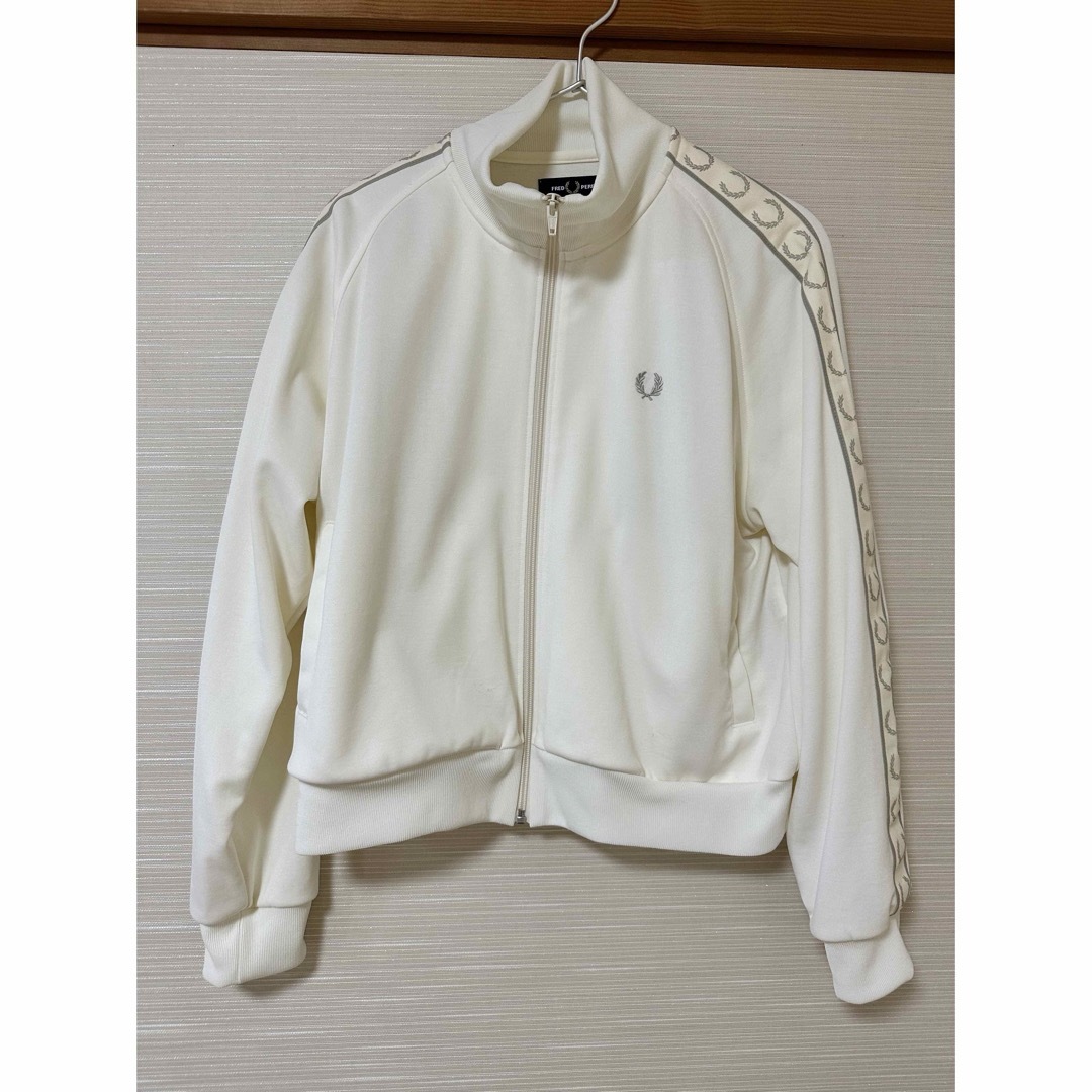 FRED PERRY(フレッドペリー)のFRED PERRY Track Jacket レディースのジャケット/アウター(ブルゾン)の商品写真