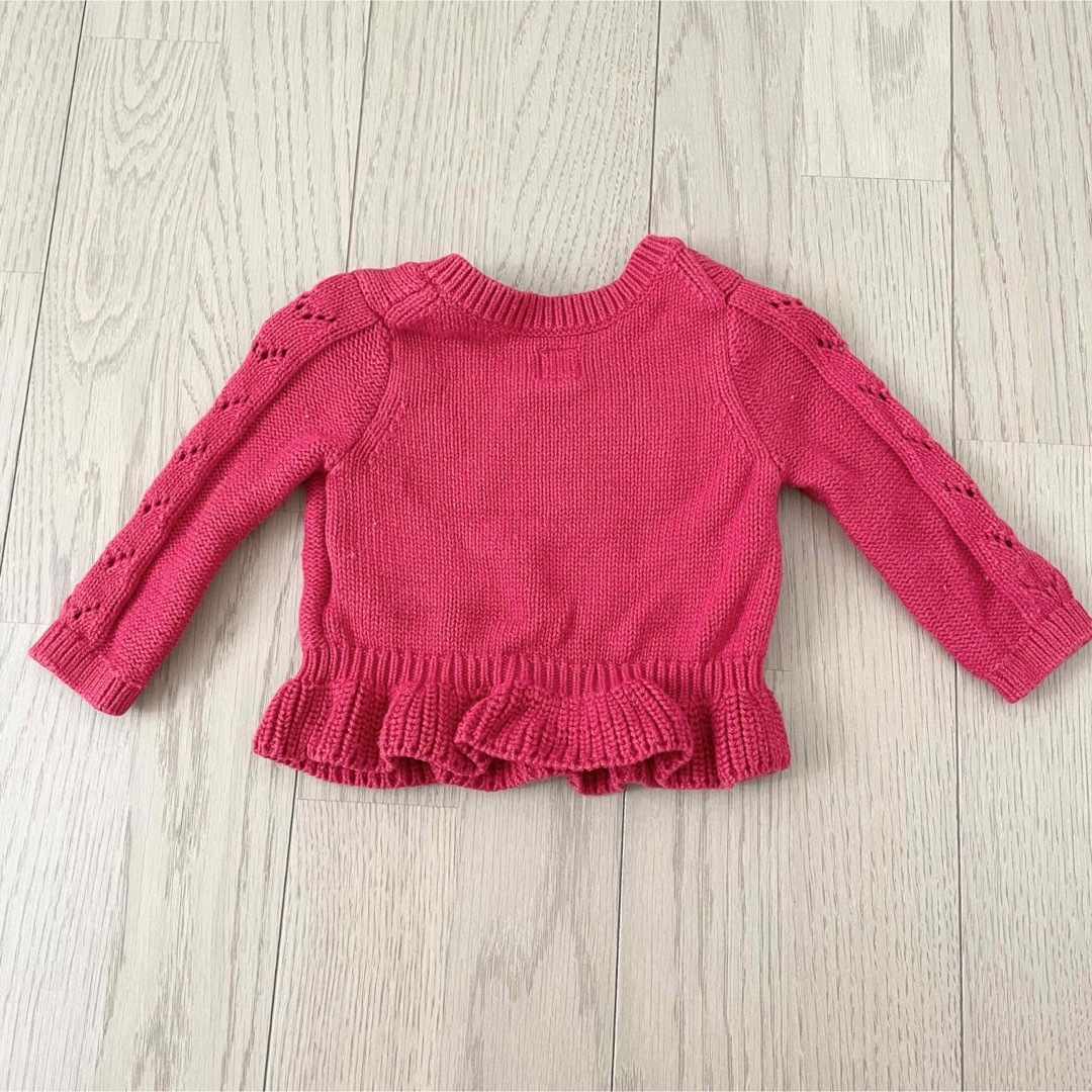 babyGAP(ベビーギャップ)のbabyGAP ベビーギャップ　赤　ニット キッズ/ベビー/マタニティのベビー服(~85cm)(ニット/セーター)の商品写真